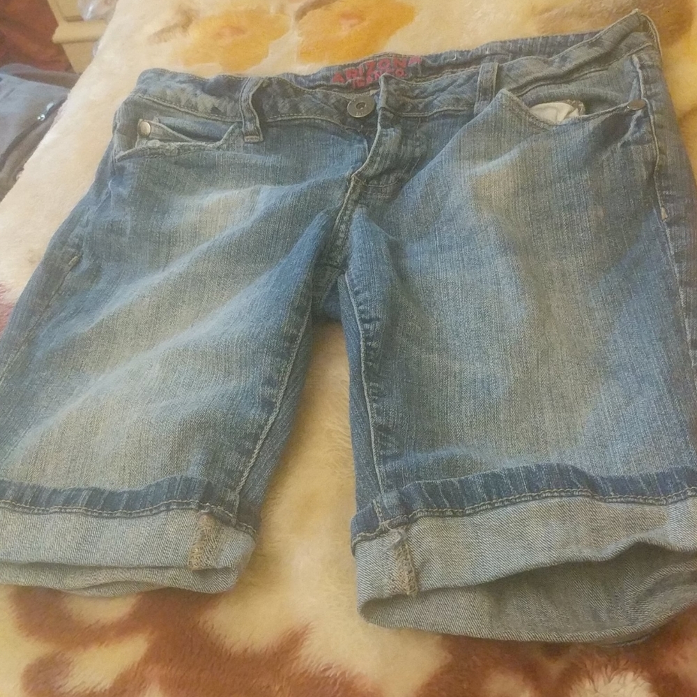 Arizona Capri Jeans